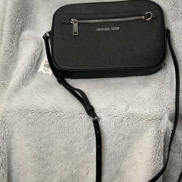 Michael Kors Black Cross Body Bag Jet Set Item , NWT - Picture 4 of 8